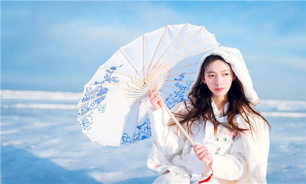 中江试管代怀生子多少钱一个？助孕之路的费用分析与方案选择